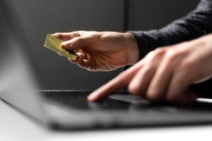 Detective-banque.fr : un comparateur d’offres bancaires en ligne qu’il vous faut