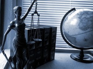 lady-justice-g836817dba_640